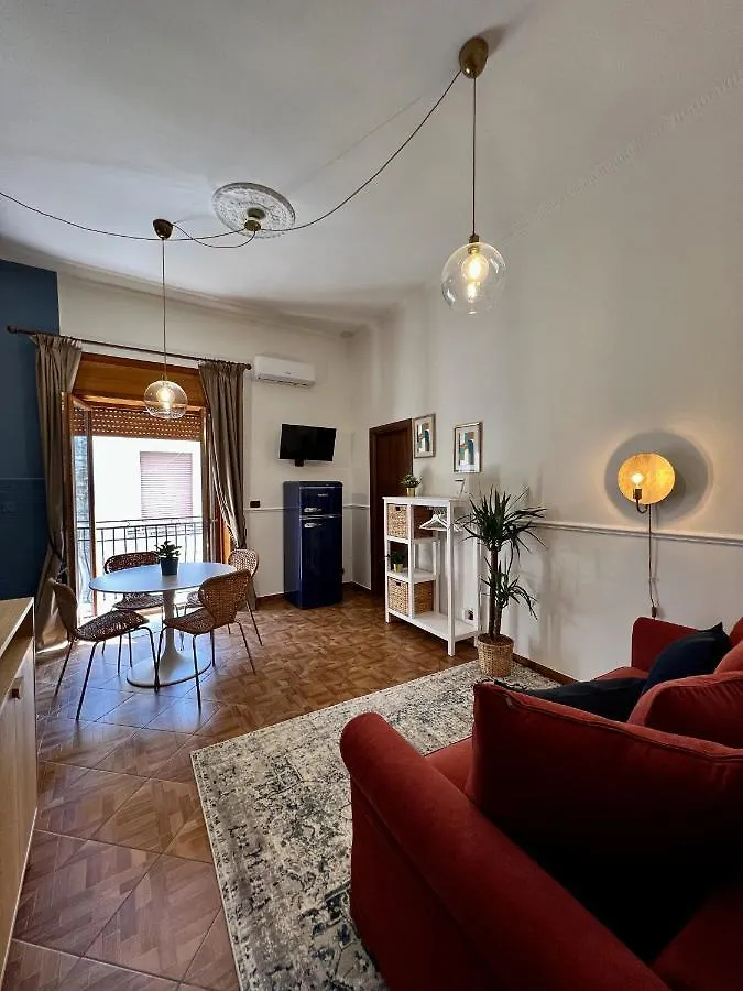 Appartamento Nel Cuore Di Napoli - Apartment In The Heart Of Naples Italy